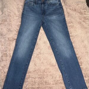 Universal Thread High-Rise Slim Straight Jeans